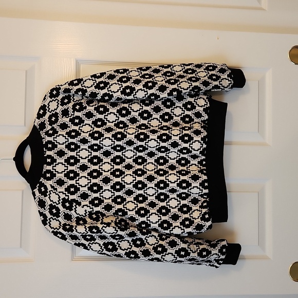 Iris Los Angeles Black White Geoprint Bomber Jacket     Size M - Picture 6 of 10